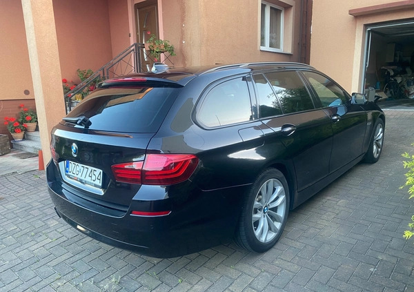 BMW Seria 5 cena 62500 przebieg: 247000, rok produkcji 2015 z Pieńsk małe 529